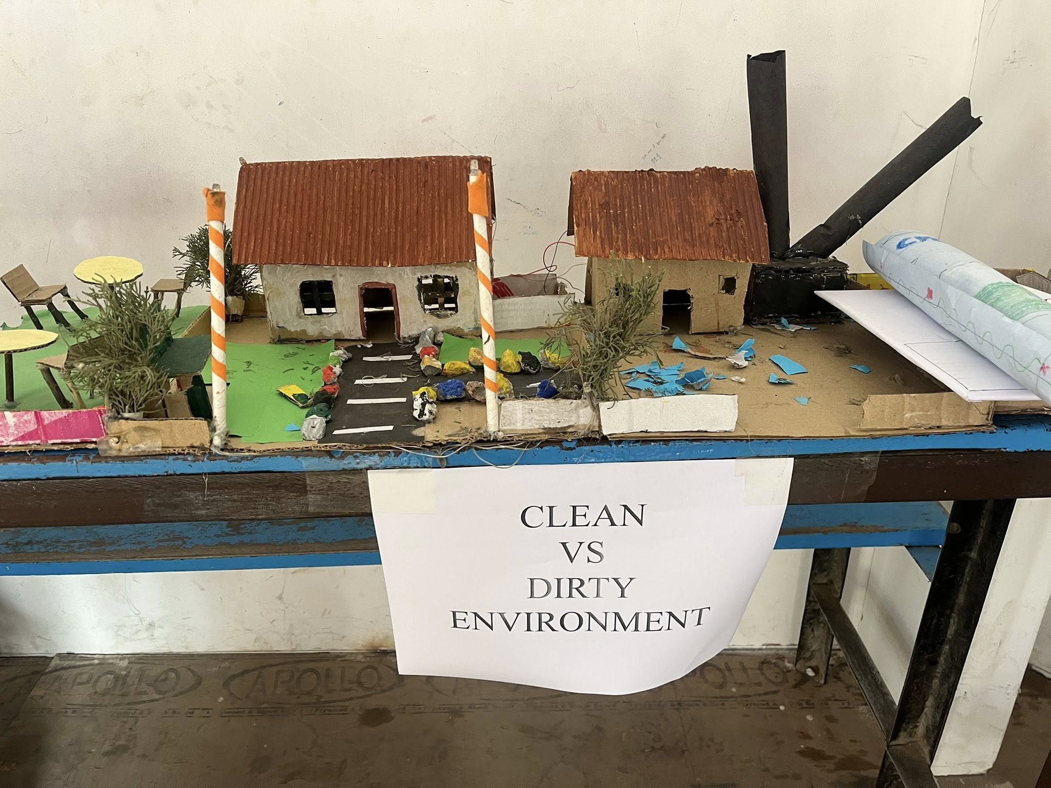 Clean vs dirty environment — Nawakunja science awareness project